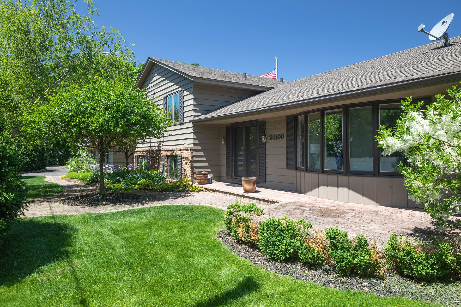20100 Minnetonka Blvd | Deephaven 