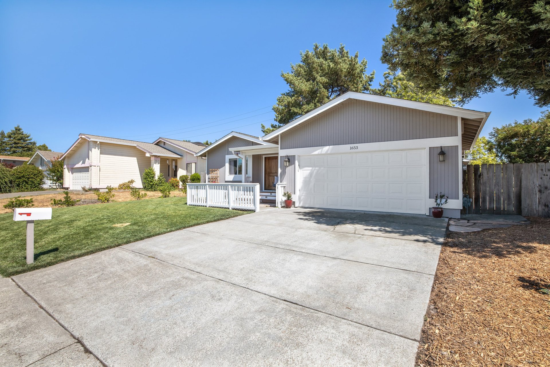 1653 Cerro Sonoma