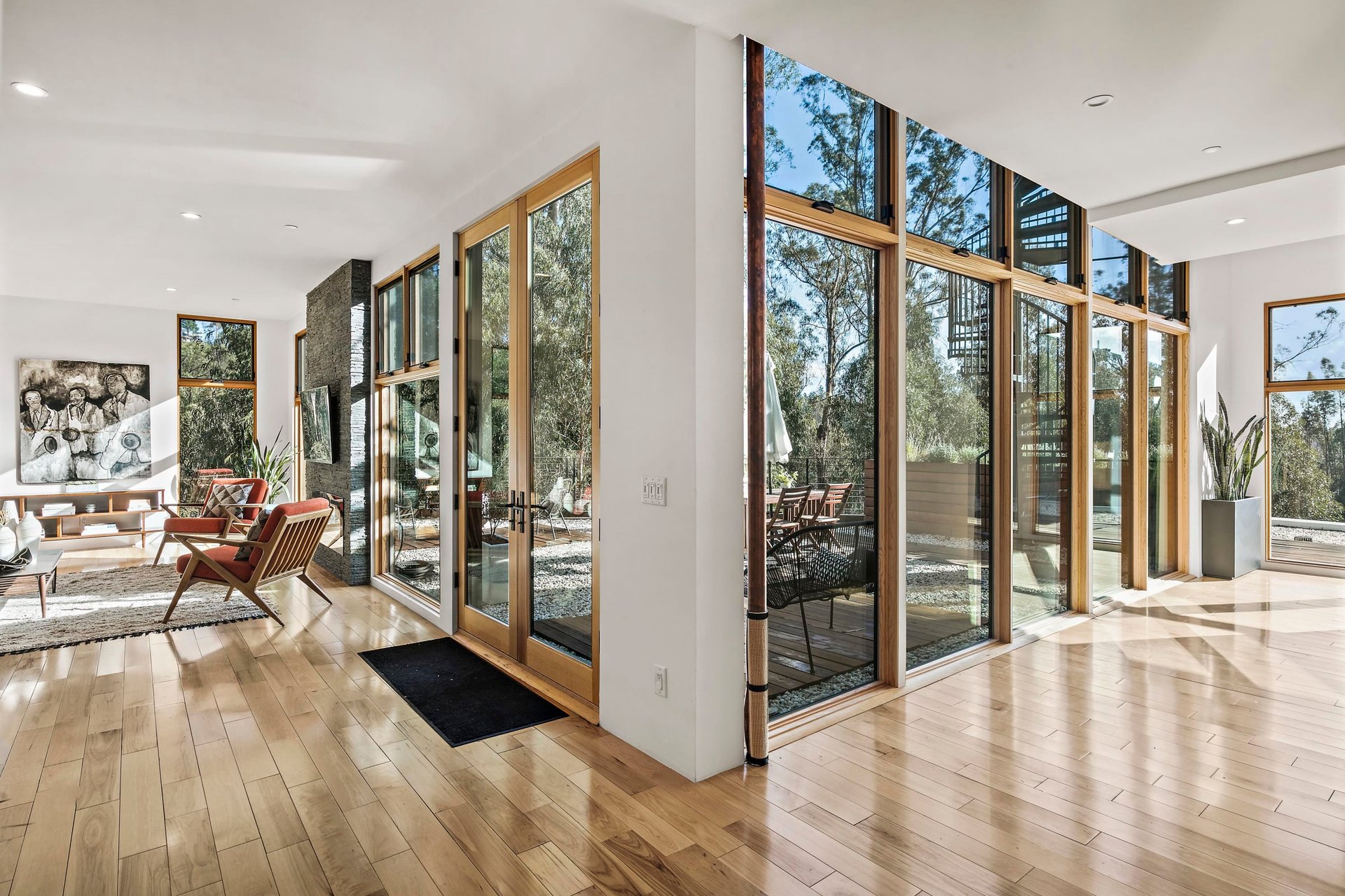  Mid-Century Modern Home in Oakland Hills