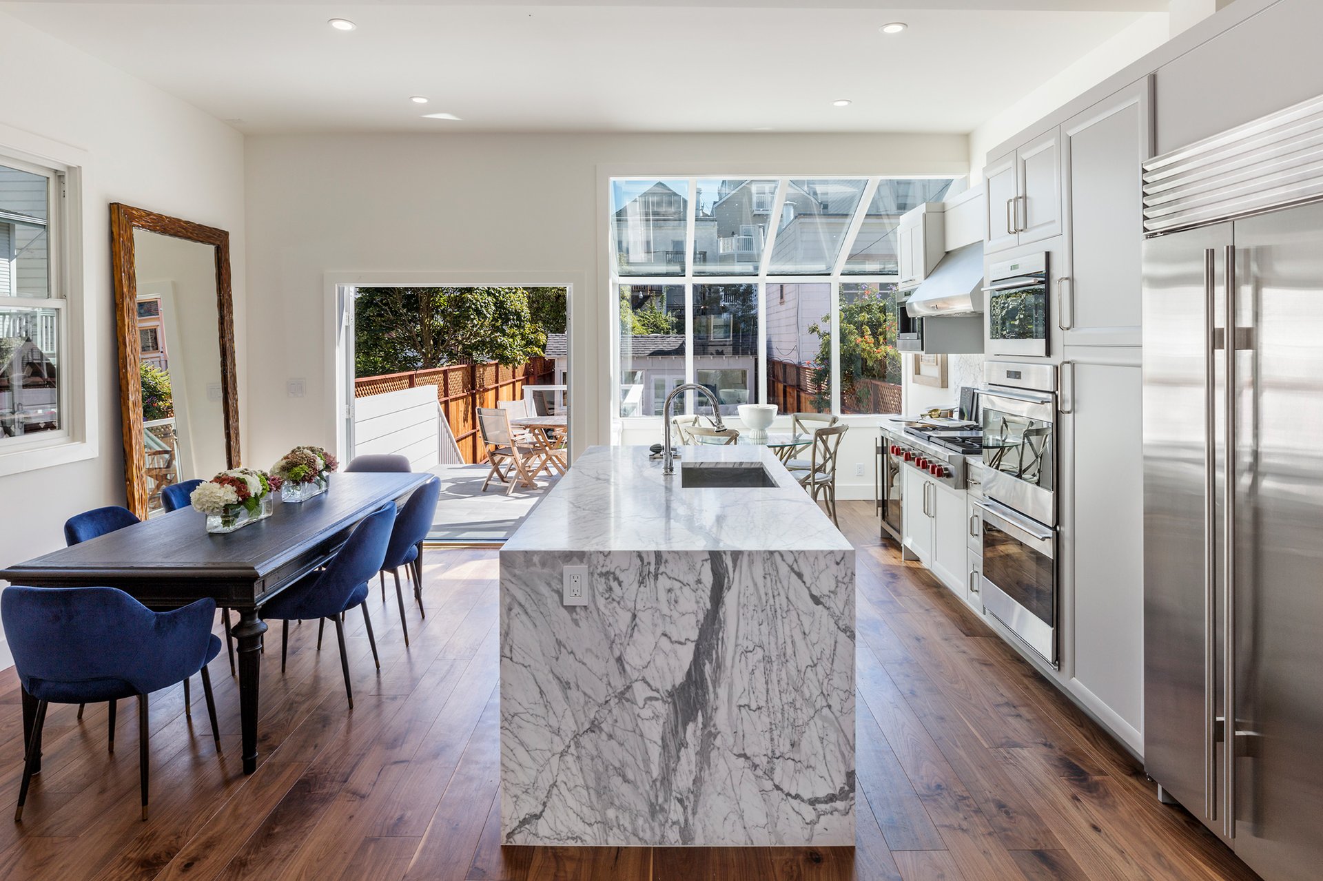 2323 Greenwich Street