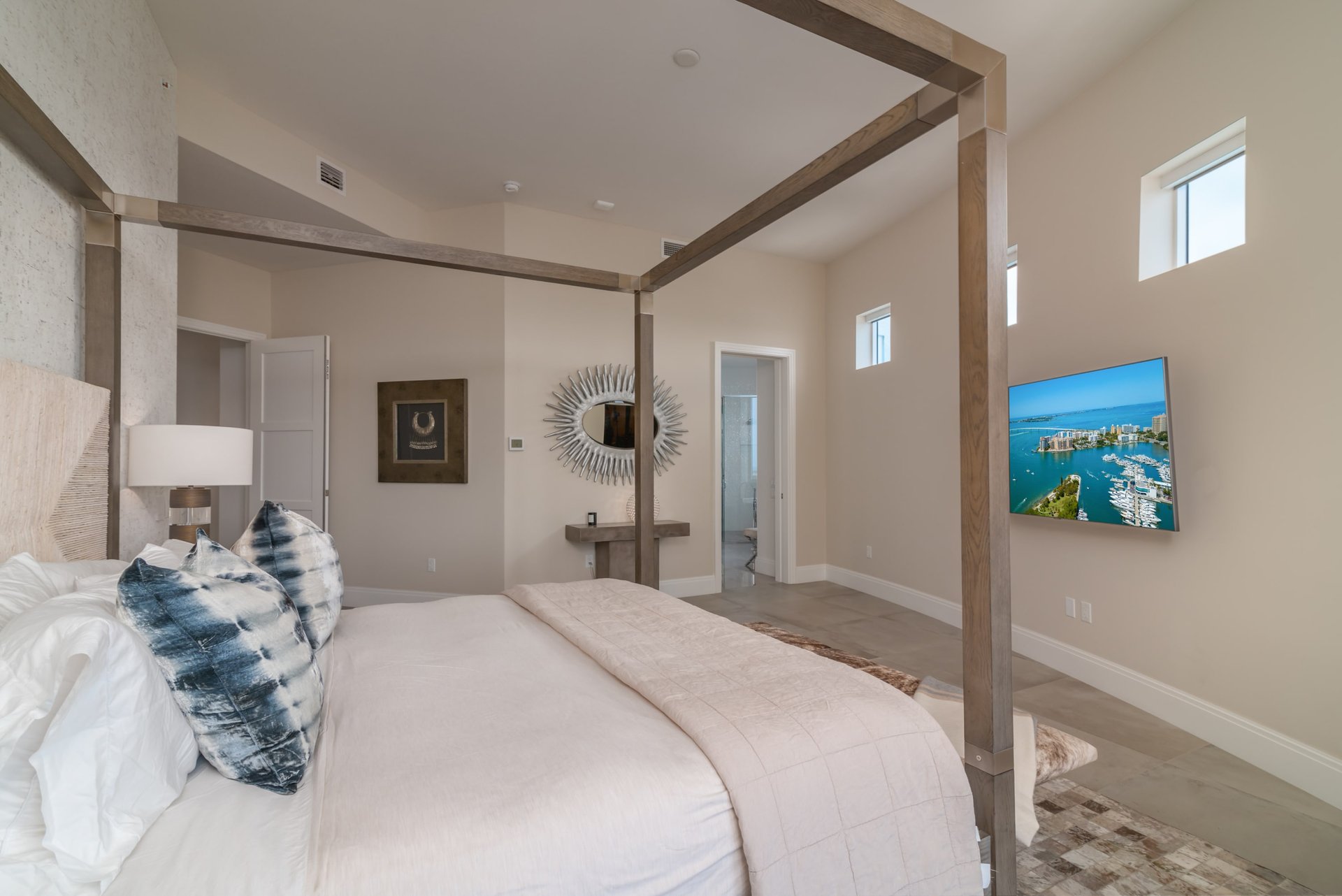 Penthouse at 624 Palm