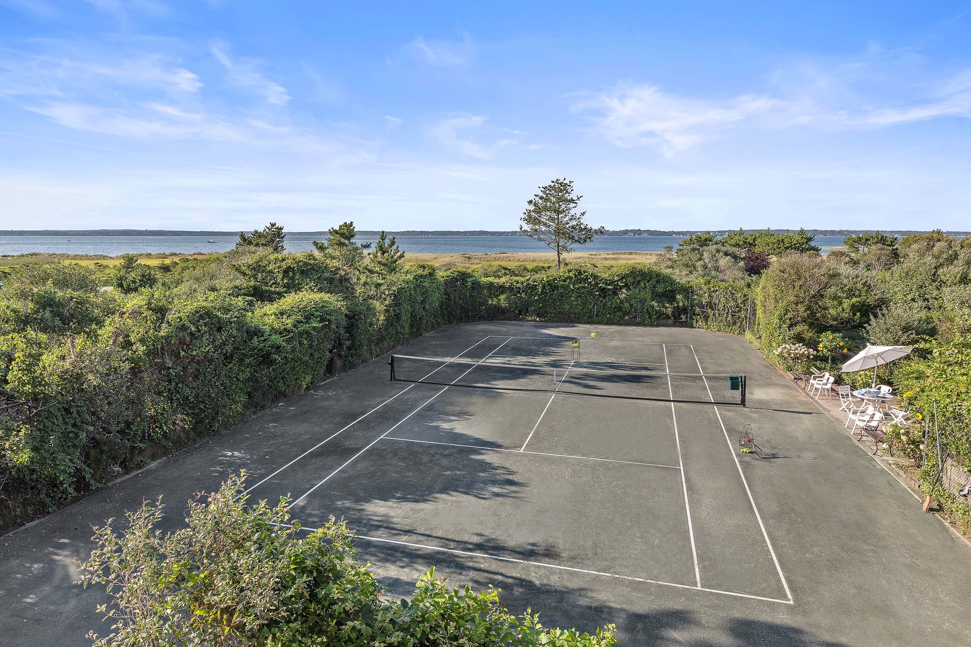 Iconic Meadow Lane Oceanfront 