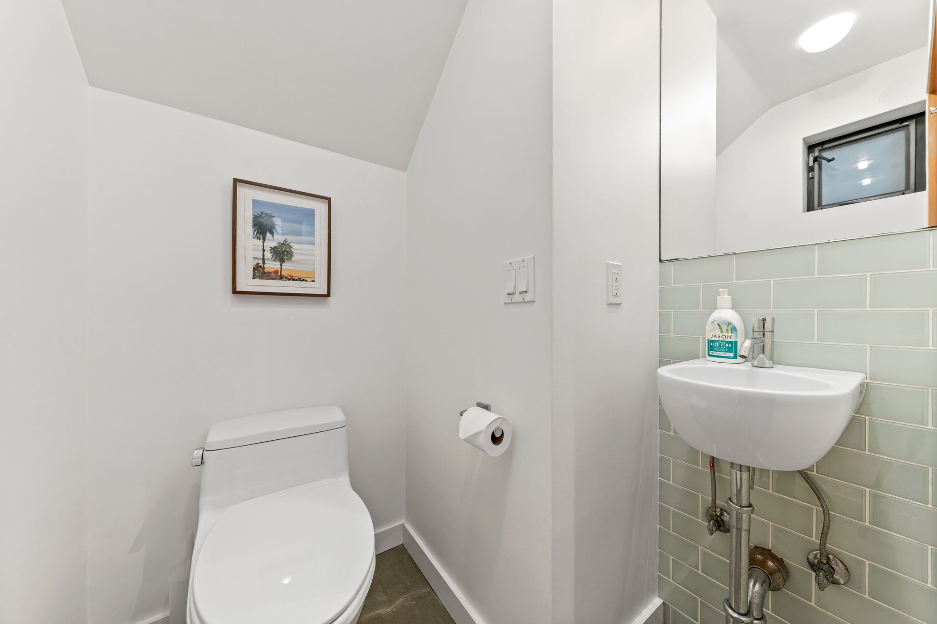 31894 Sea Level Dr, Malibu