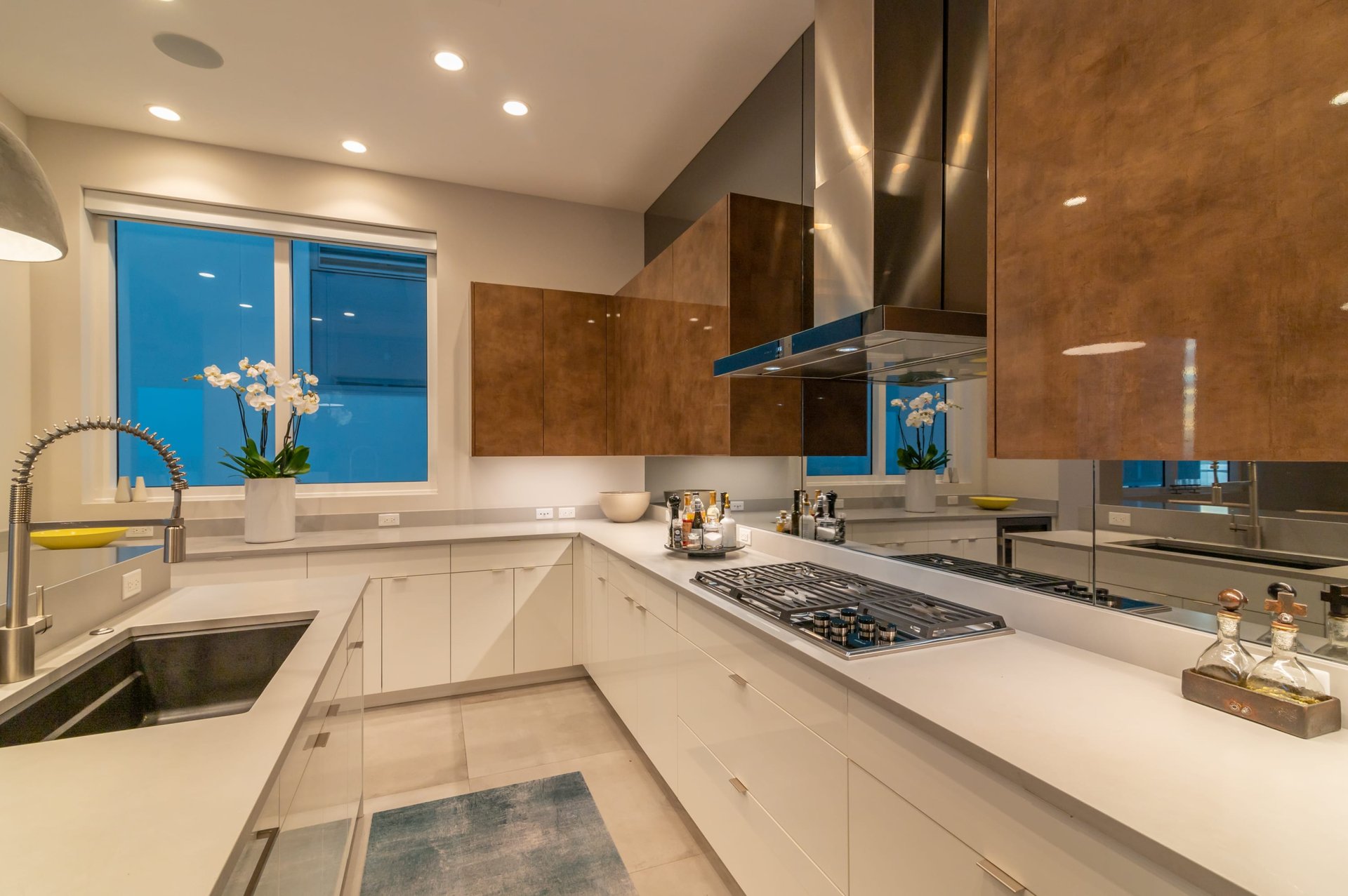 Penthouse at 624 Palm