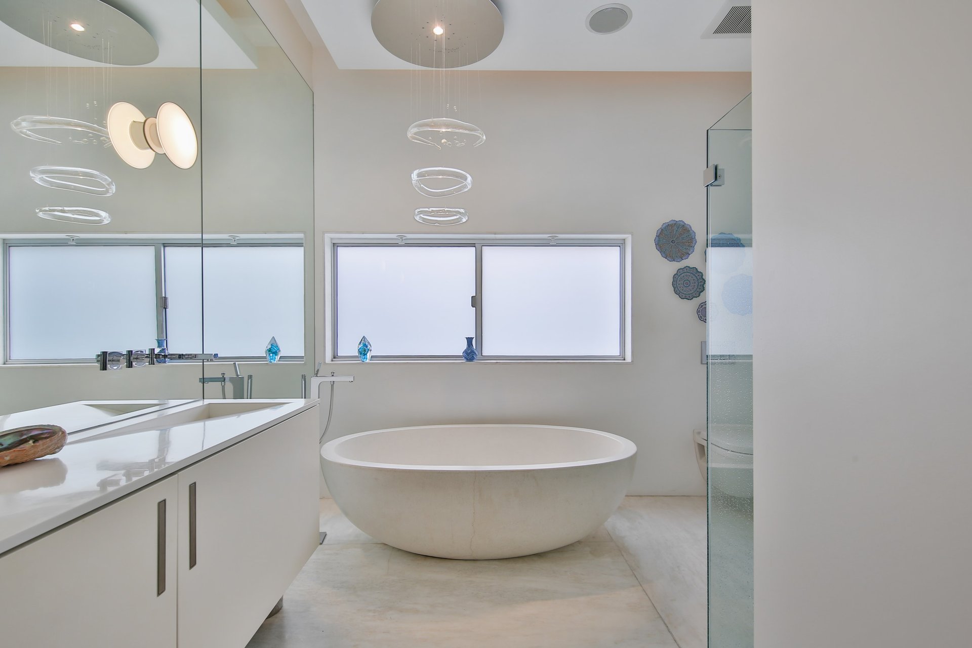 Pacific Heights House-Like Two-Level Condo