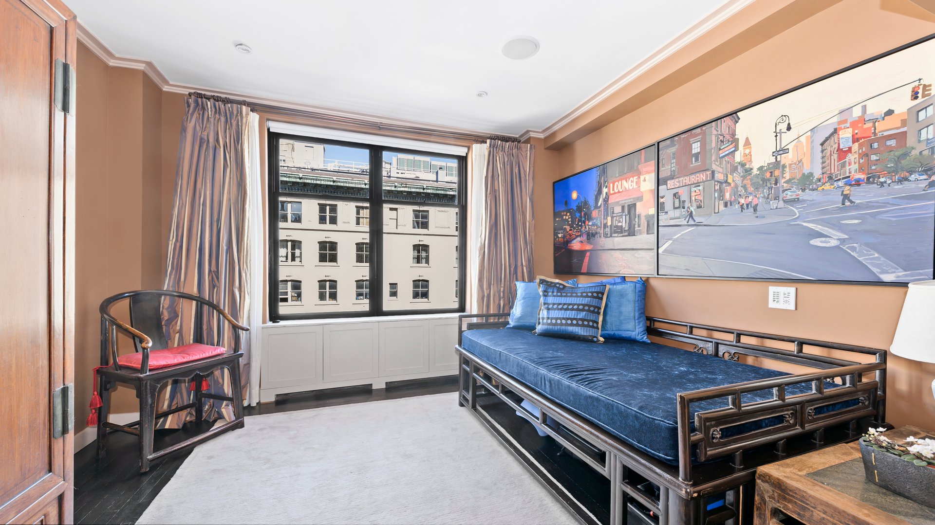 Upper West Side Jewel 