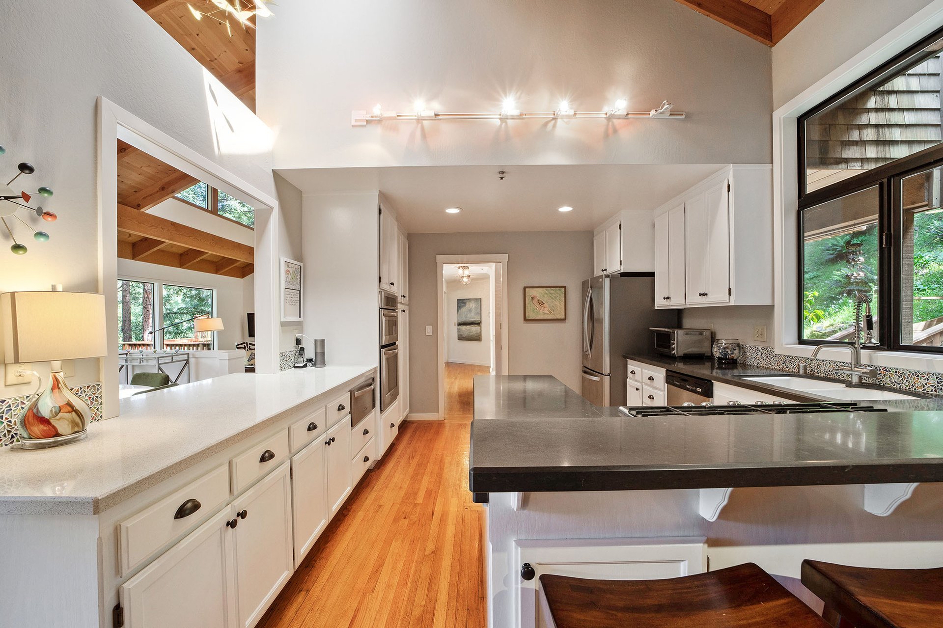 420 Monte Vista Avenue
