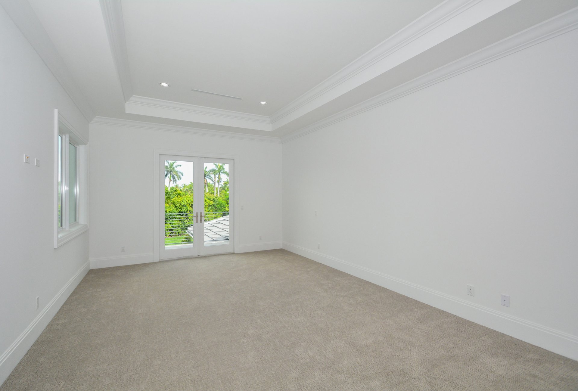 8422 Lookout Cir