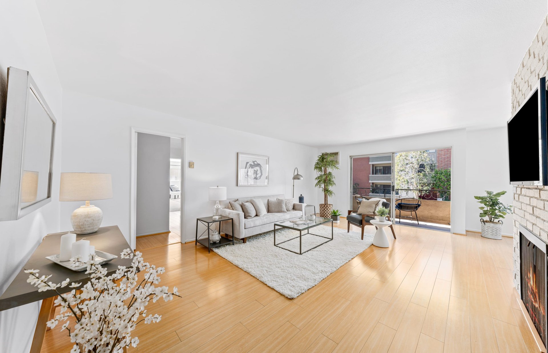 2320 S Bentley Ave #102, West LA