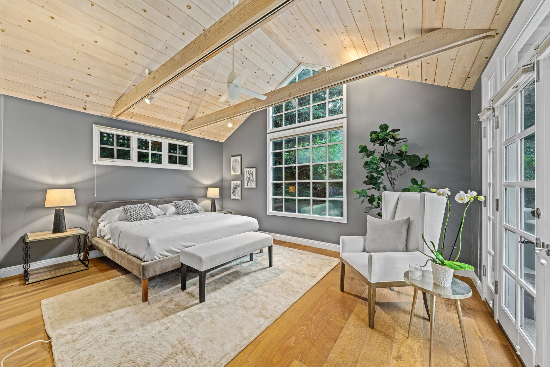 12050 Laurel Terrace Dr, Studio City
