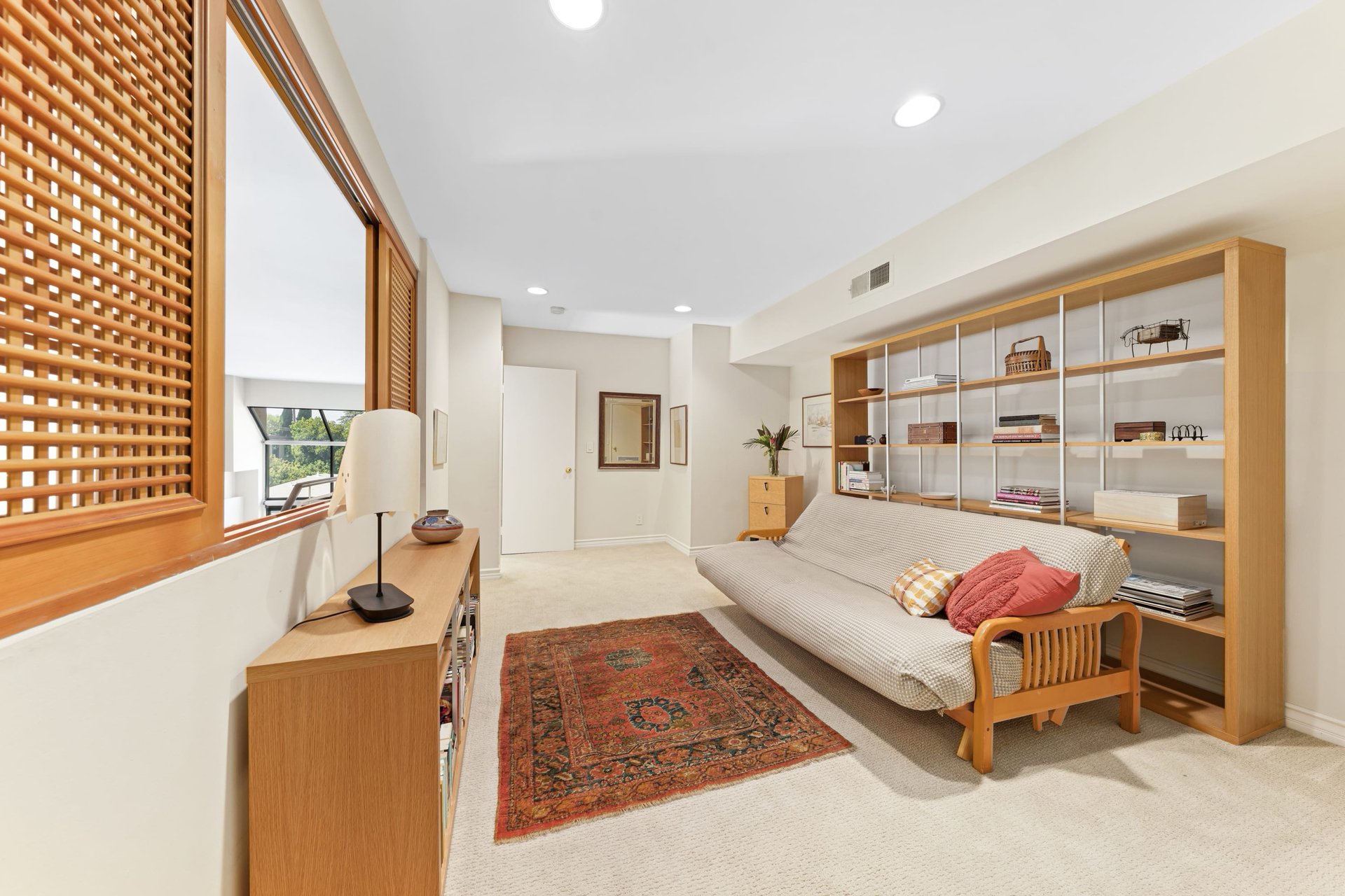 1520 S Beverly Glen Blvd #301, Westwood