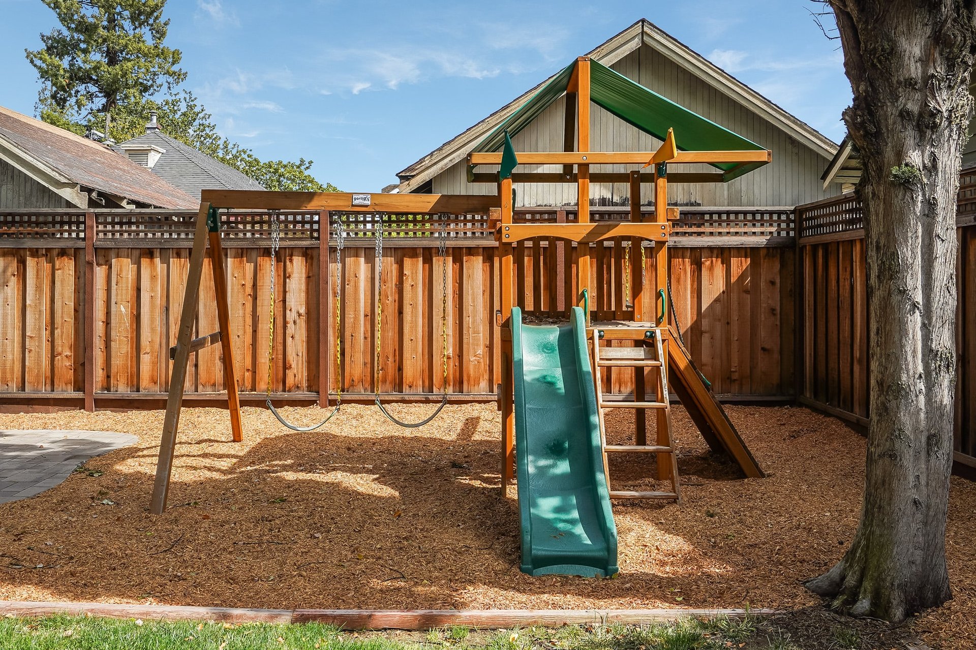 1188 Singletary Ave