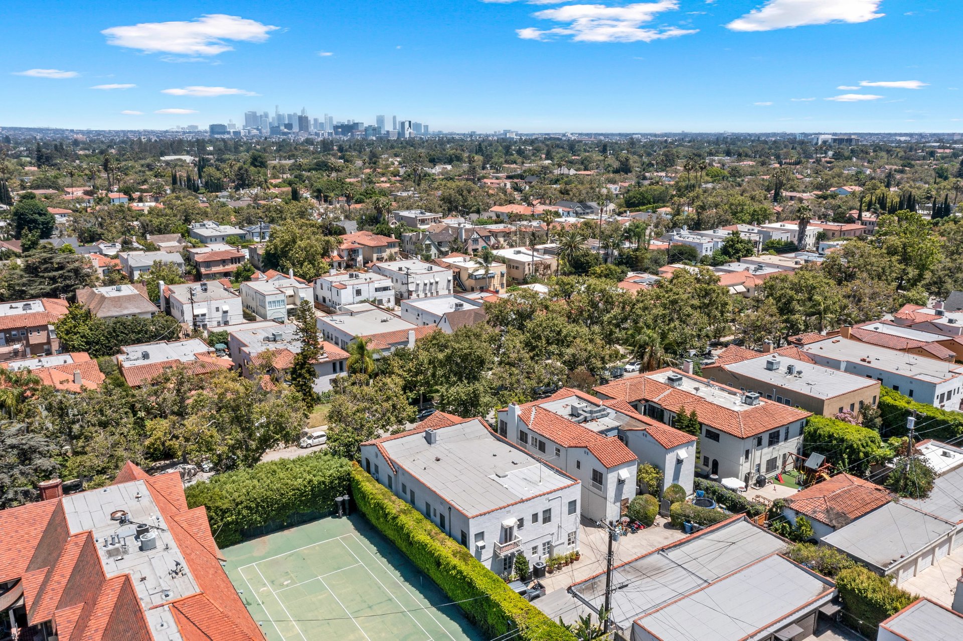 171 N Orange Dr, Hancock Park