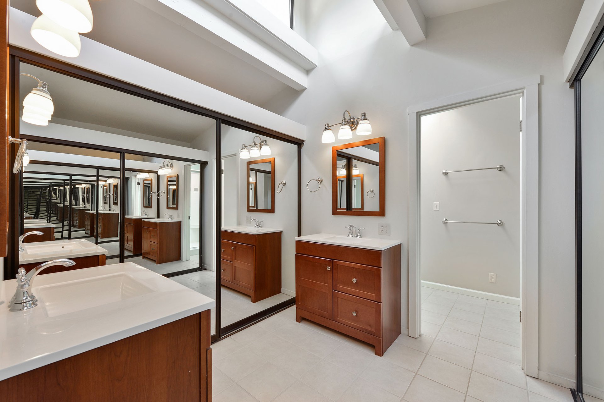 301 San Rafael