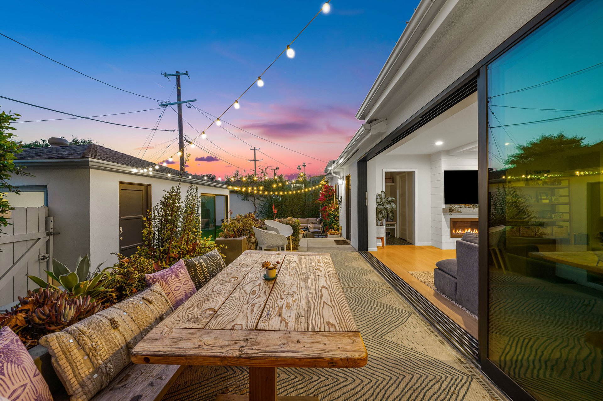 12000 Marine St, Mar Vista