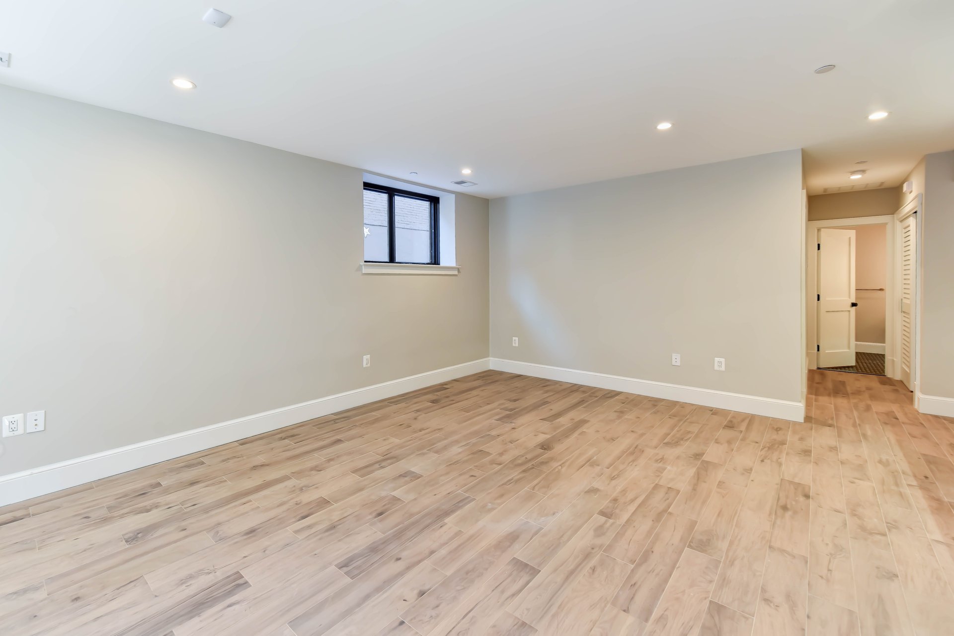 2139 N St NW, #1