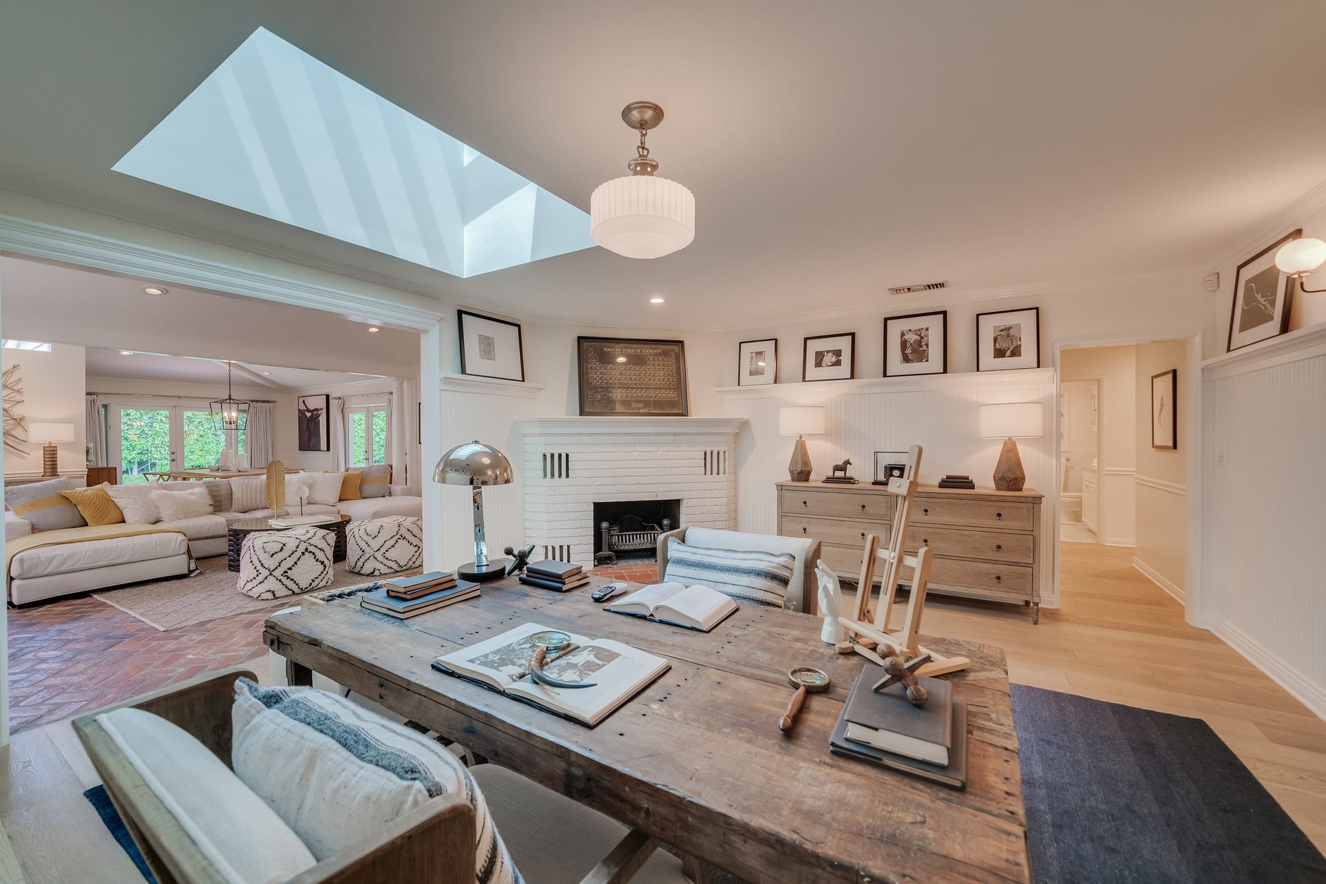 A Hampton's Vibe Traditional Home in Studio City 