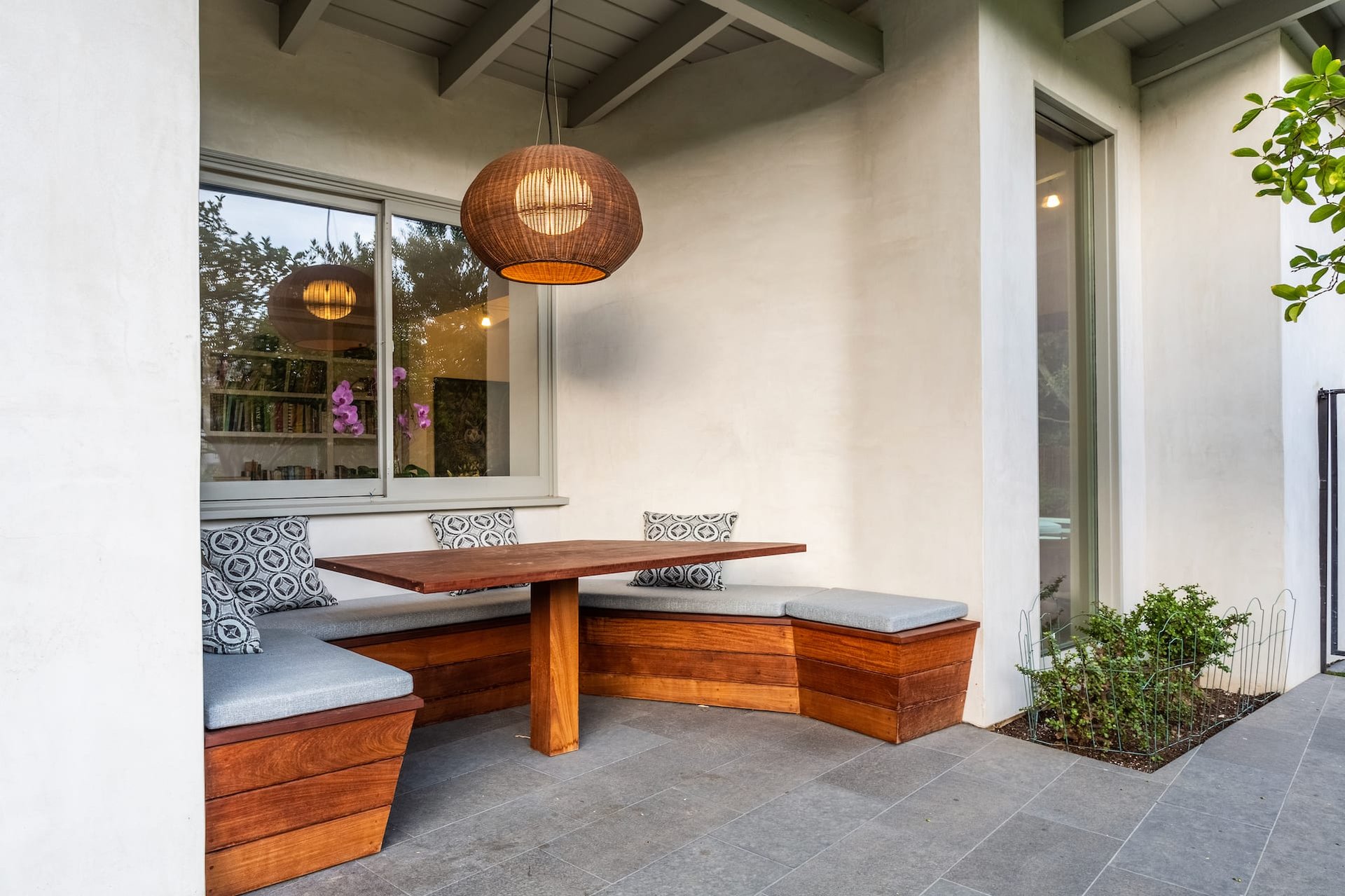 7555 Jalmia Way, Nichols Canyon