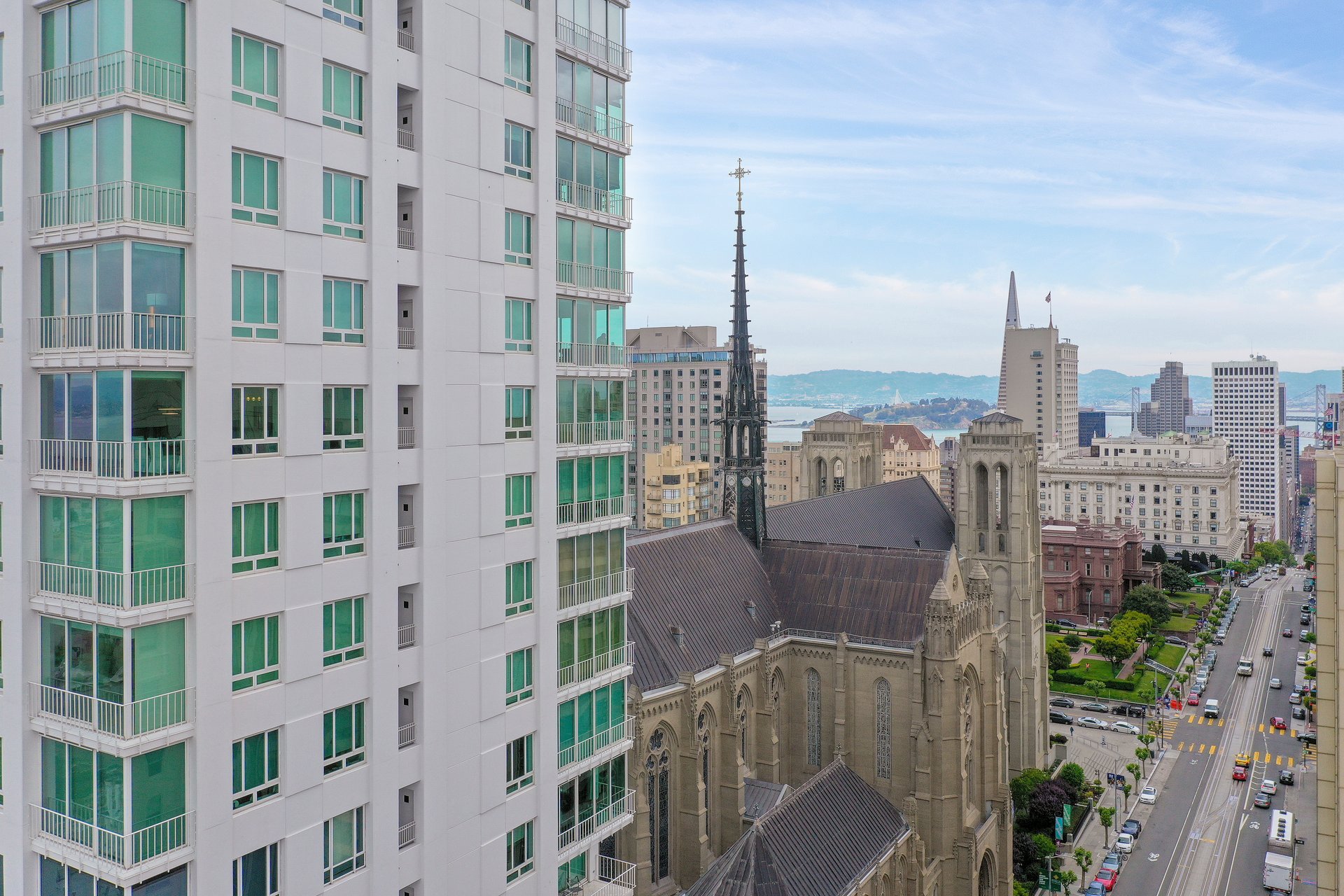 1200 California Street, #17-D