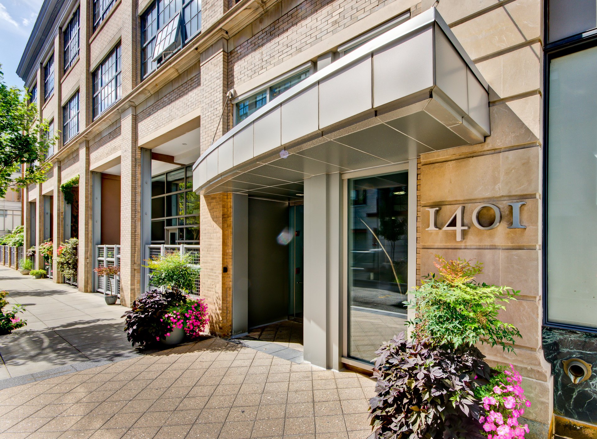 1401 Church St NW #524