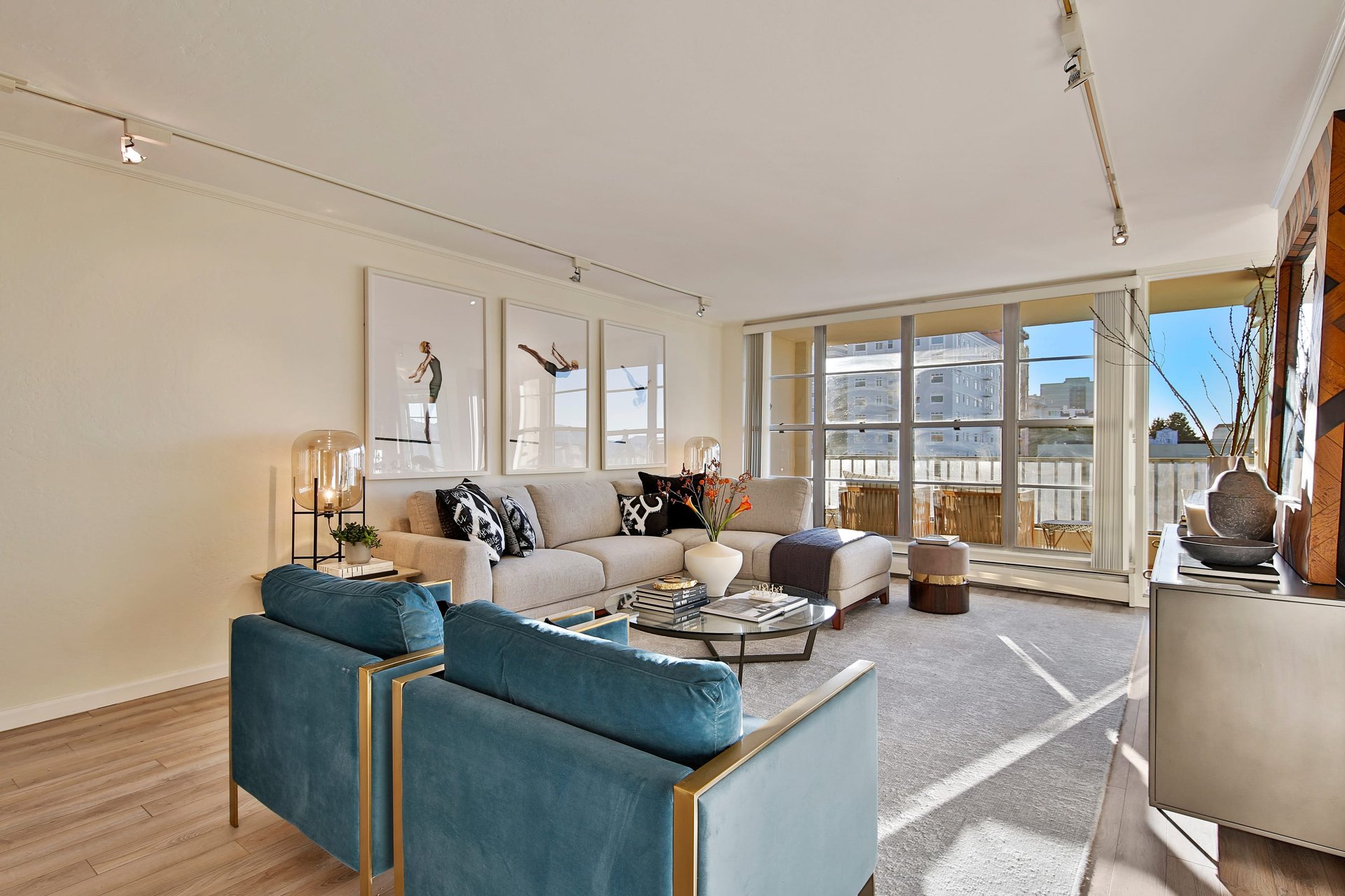 2040 Franklin Street #1407