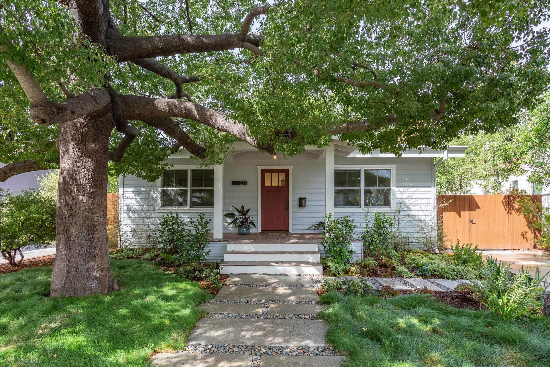4231 Jackson Ave, Carlson Park