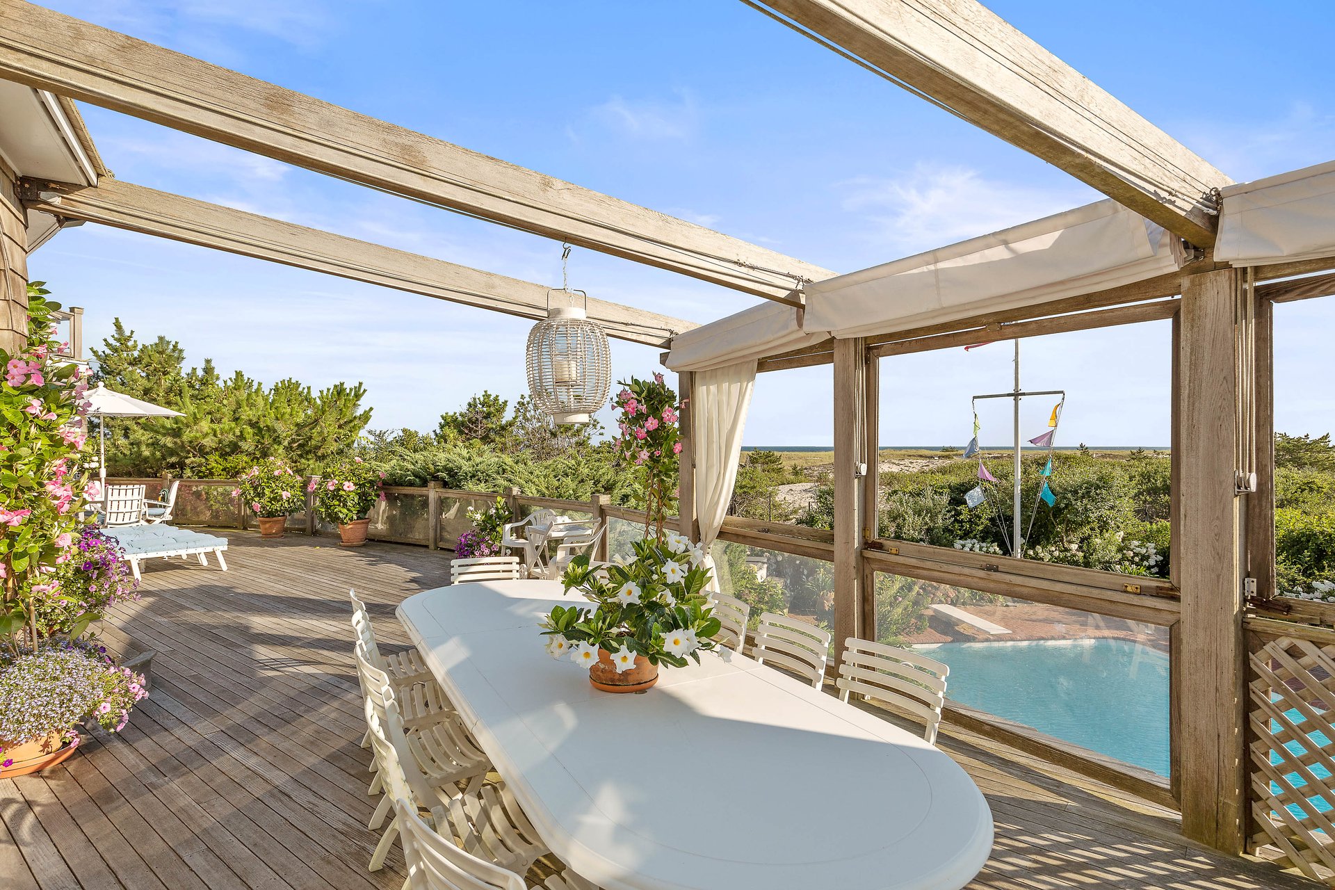 Iconic Meadow Lane Oceanfront 