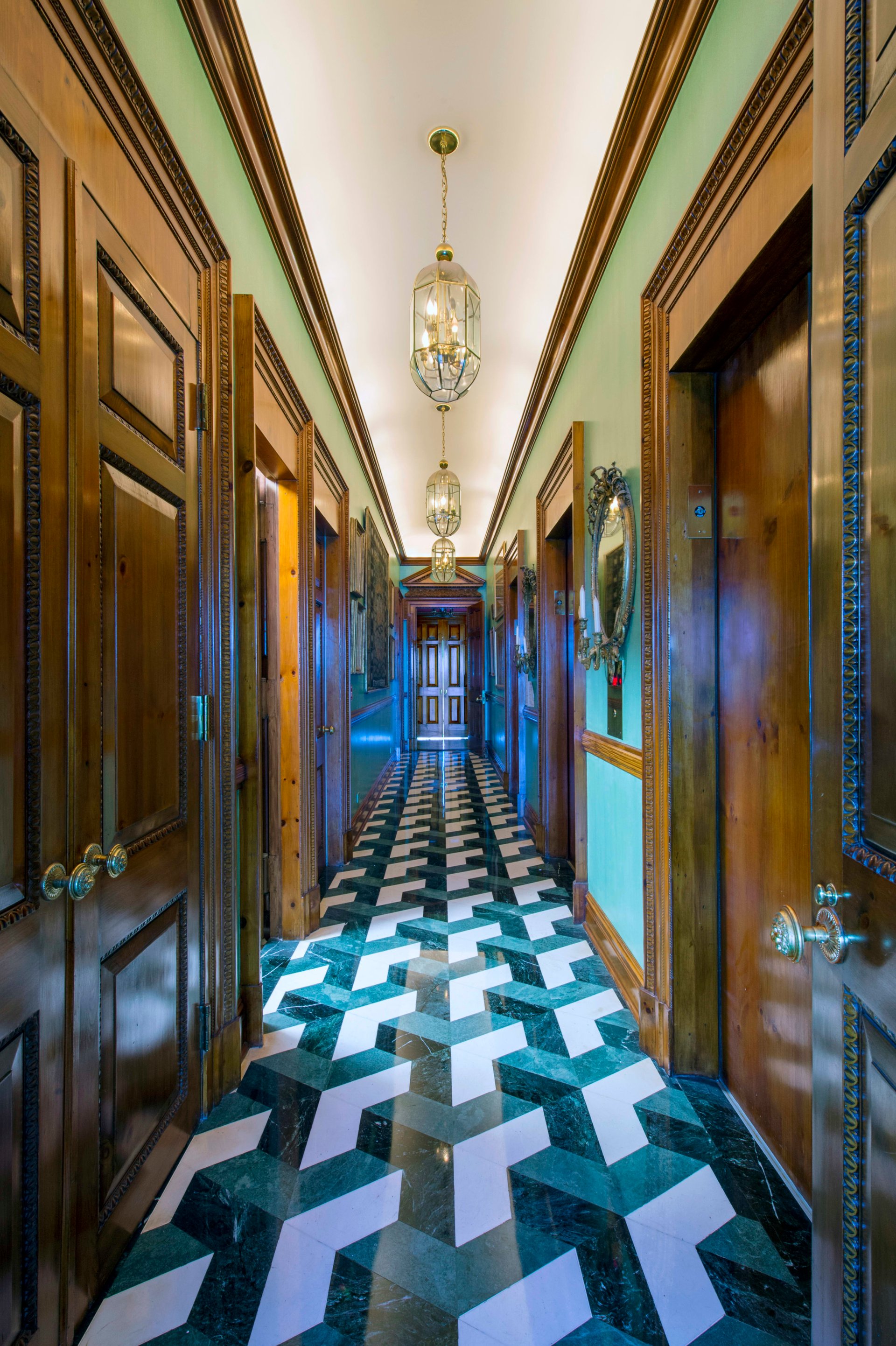 200 East 69th Street, GRANDPH