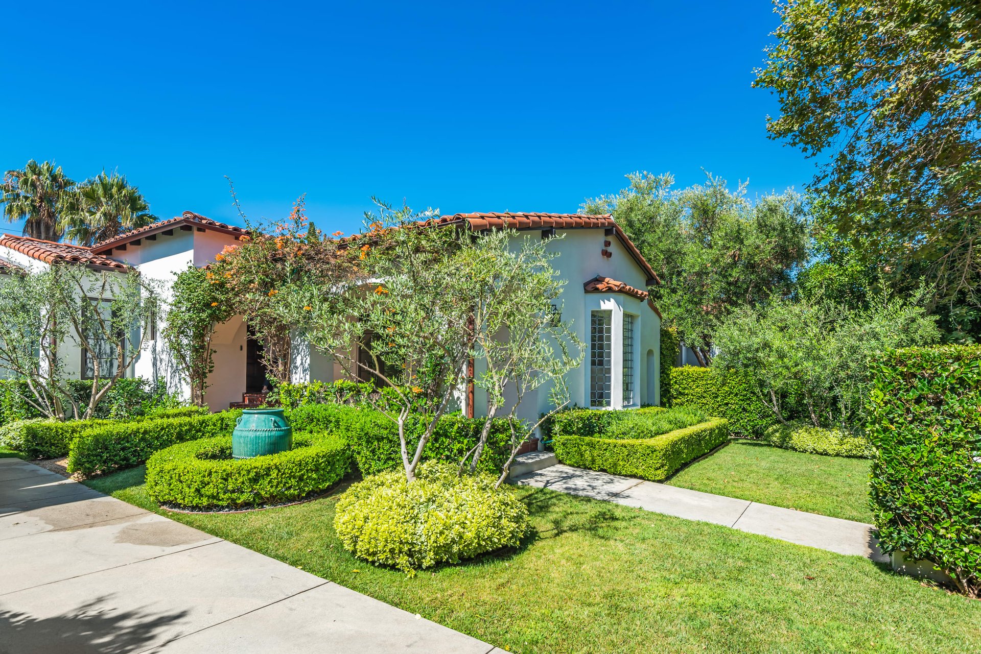 6212 Maryland Dr