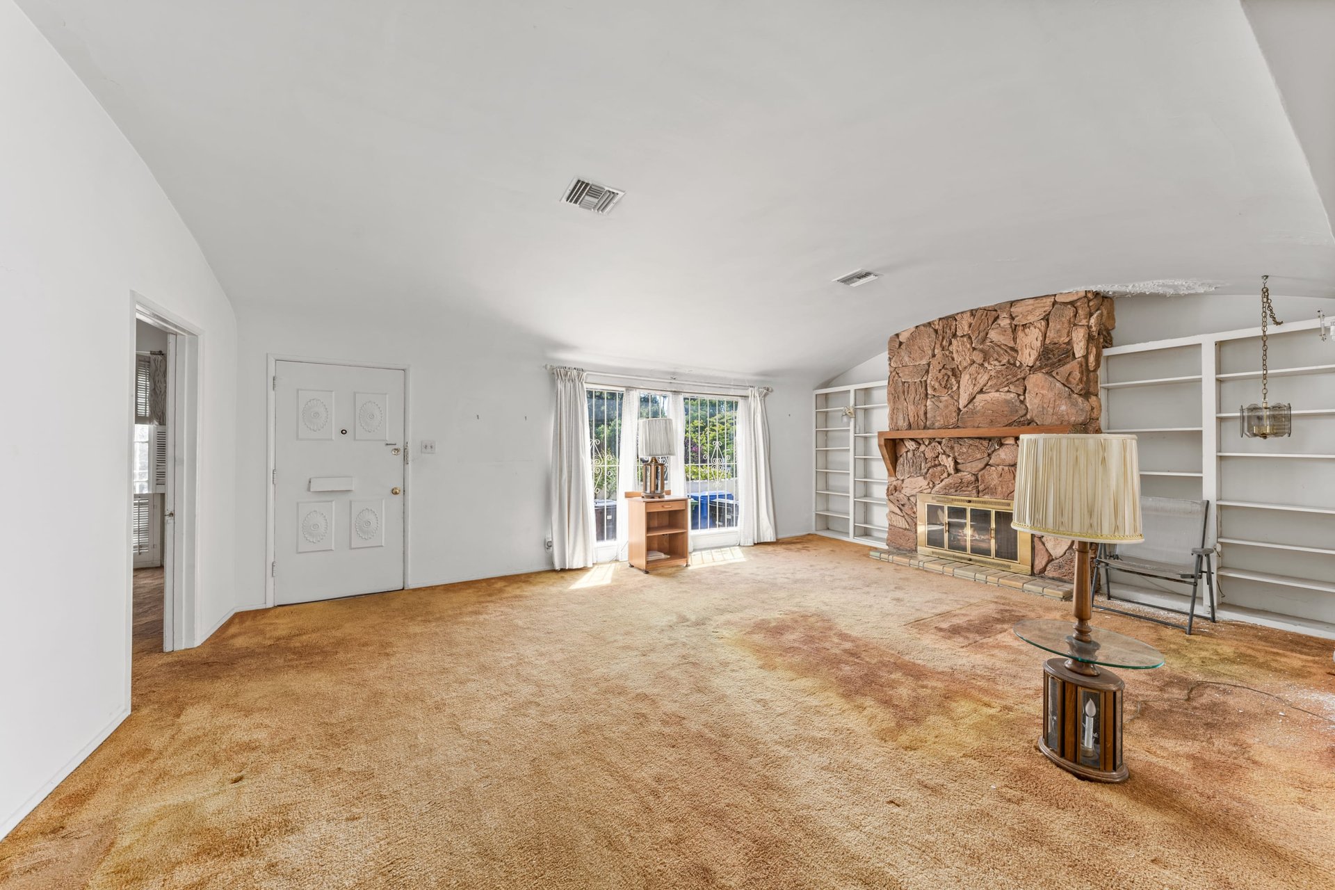 361 S Bundy Dr, Brentwood