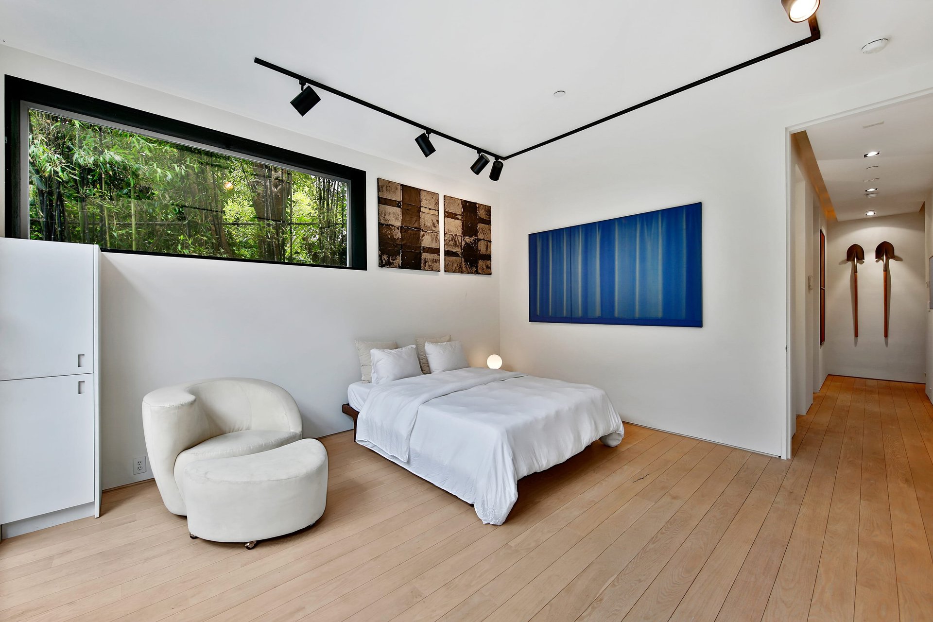 Pacific Heights House-Like Two-Level Condo