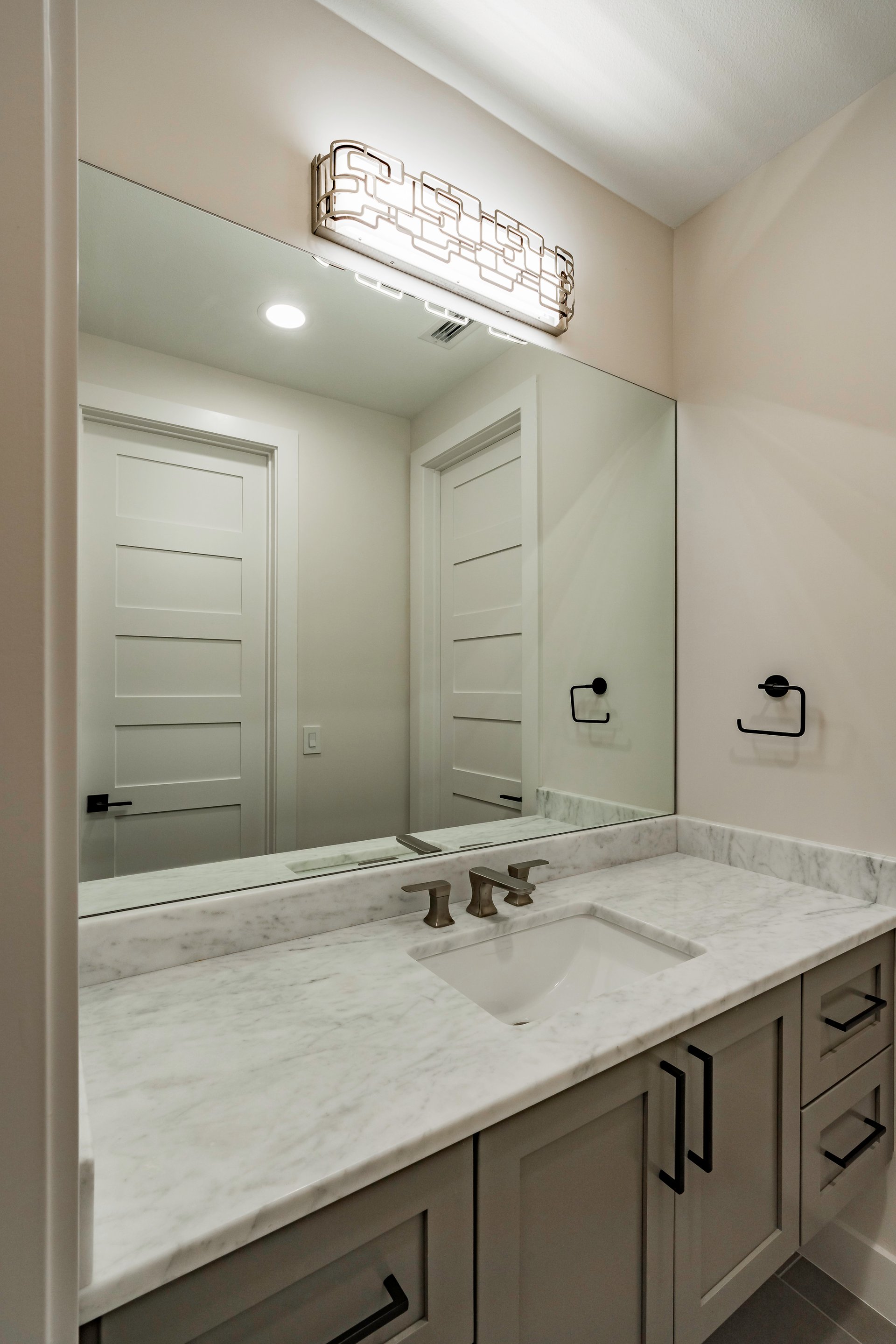 Private Address, Austin, TX 78738