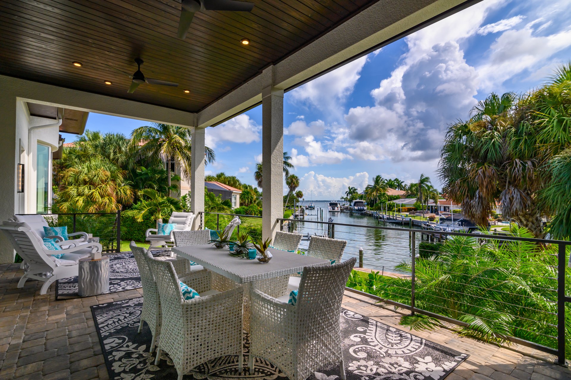 500 Ketch Lane, Country Club Shores, Longboat Key