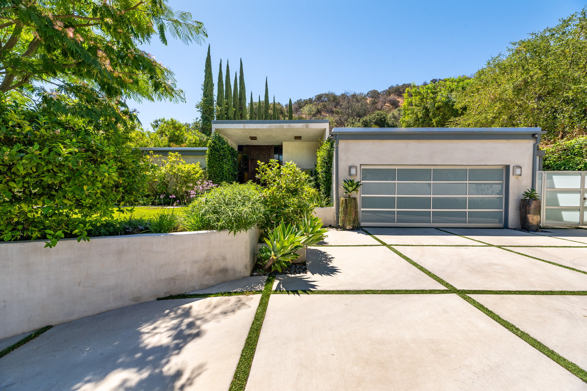 7732 Chandelle Place