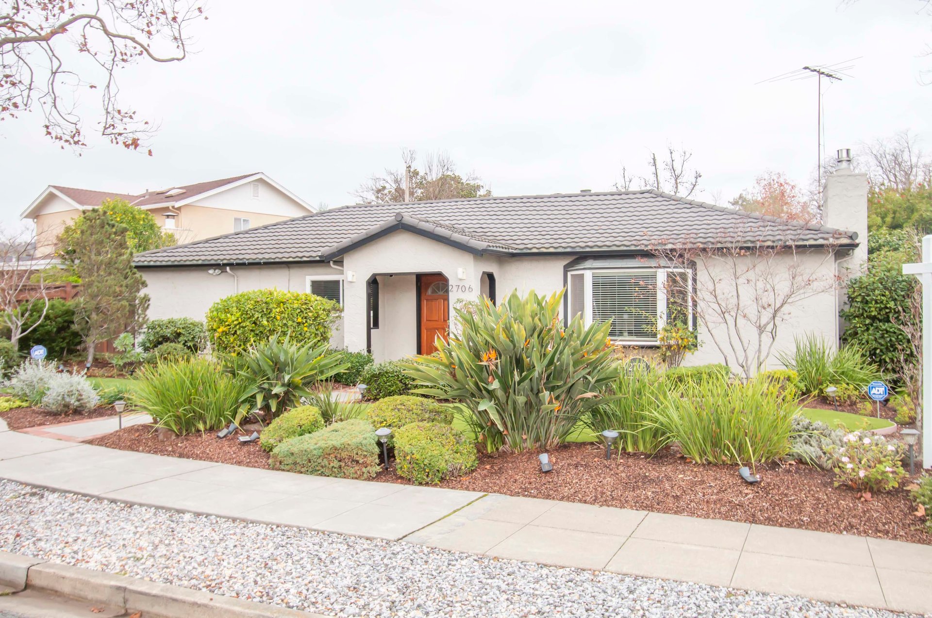 2706 Sussex Way