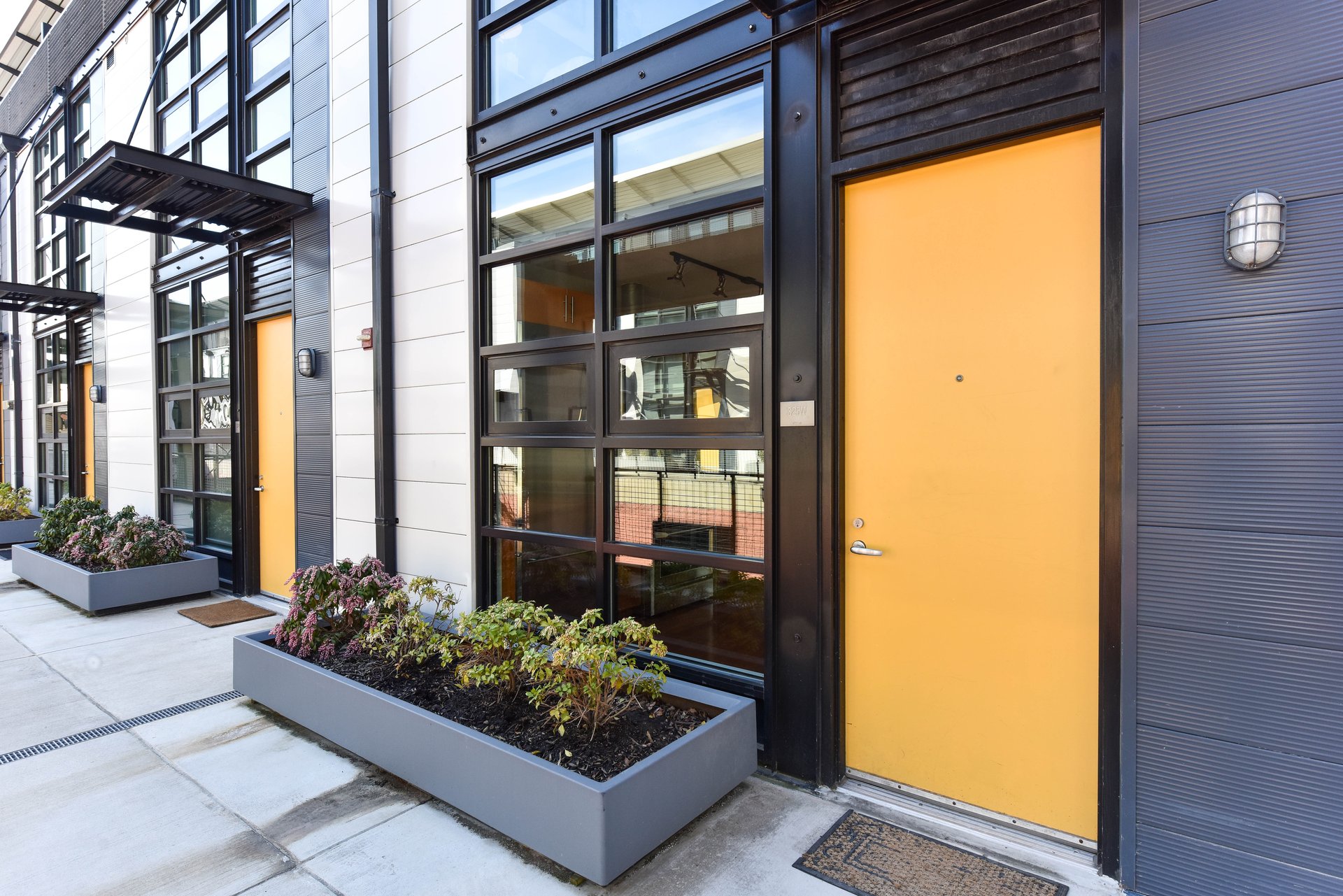 2125 14th St NW, #325W