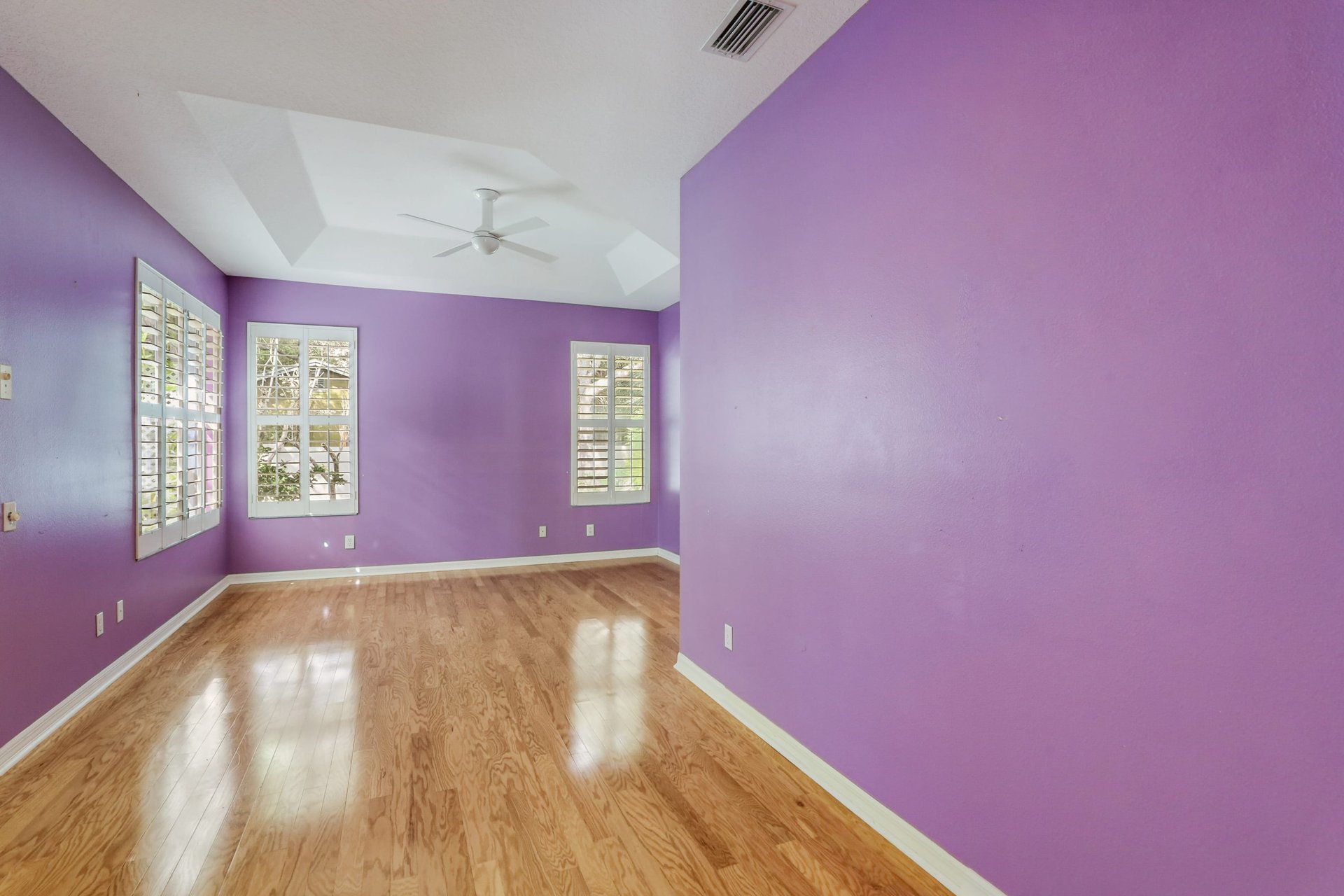 1379 Tearose Place