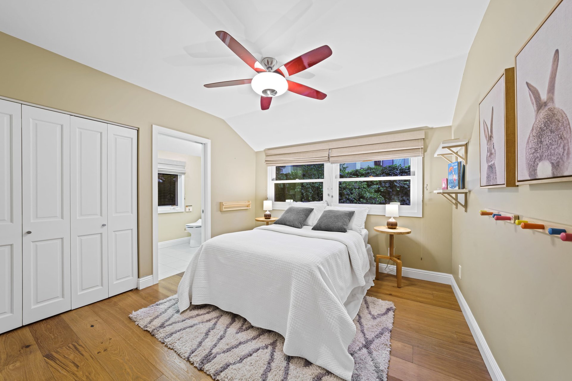 12050 Laurel Terrace Dr, Studio City