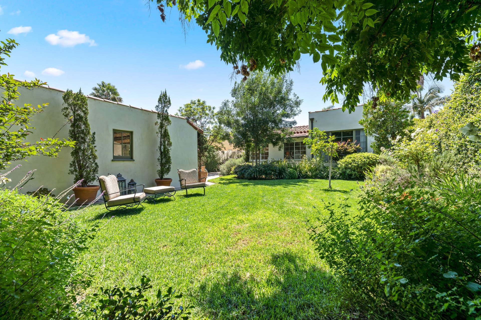 926 S Highland Ave, Mid-Wilshire