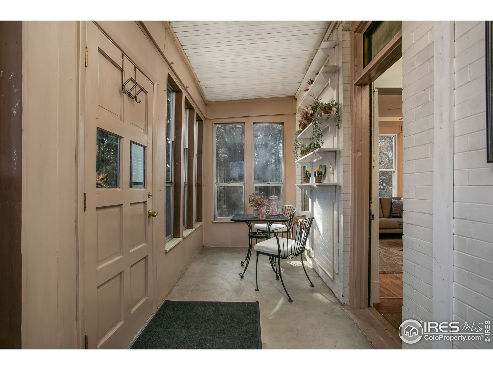 2503 9th Street