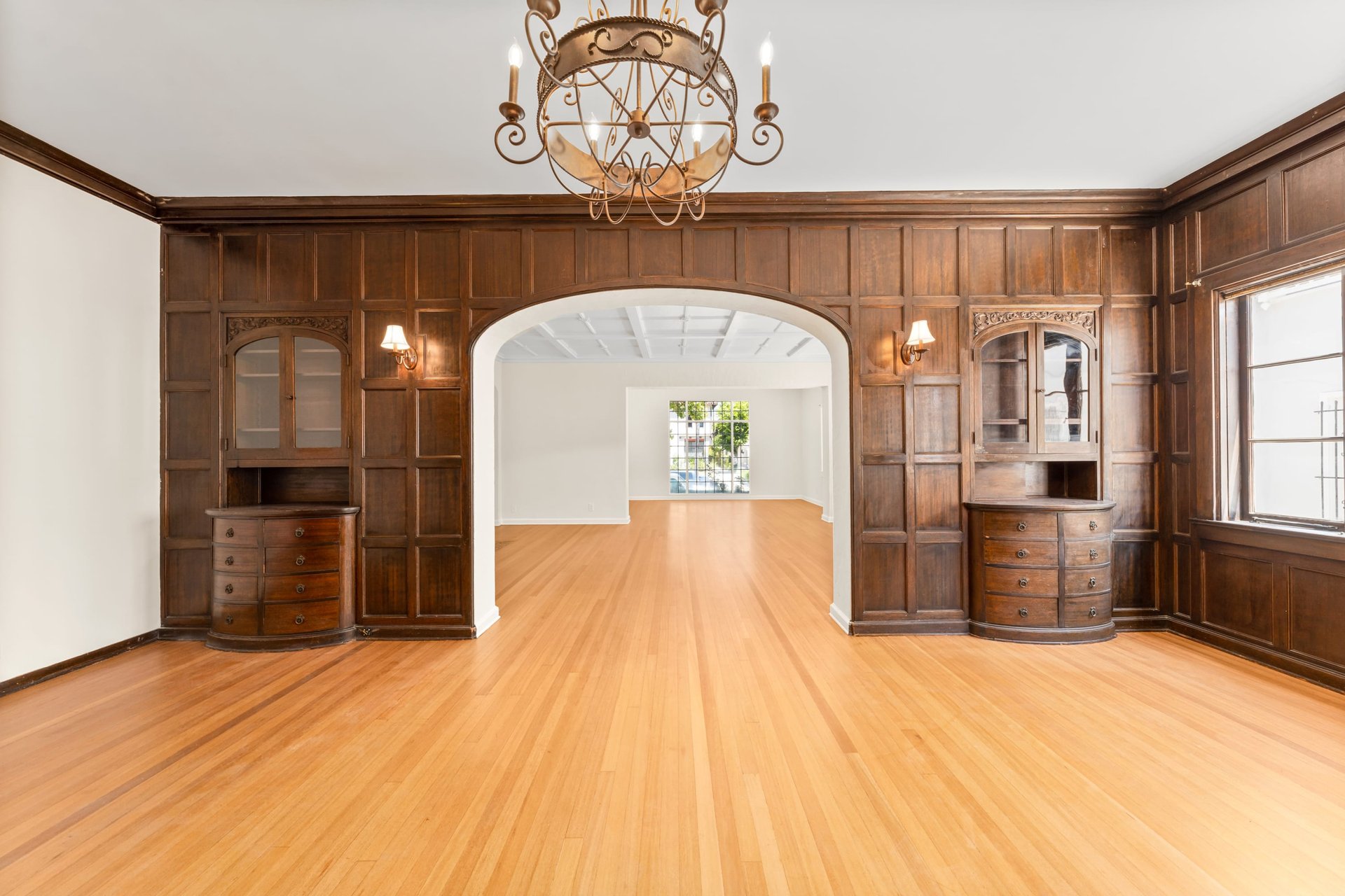 171 N Orange Dr, Hancock Park