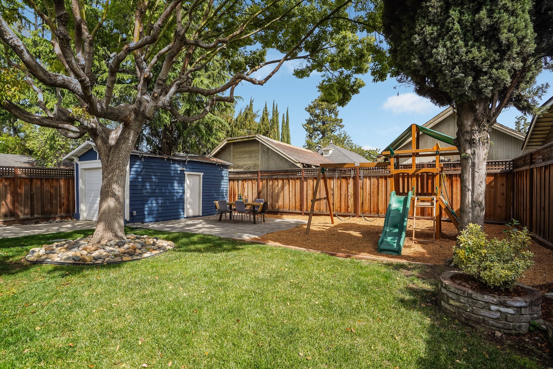 1188 Singletary Ave