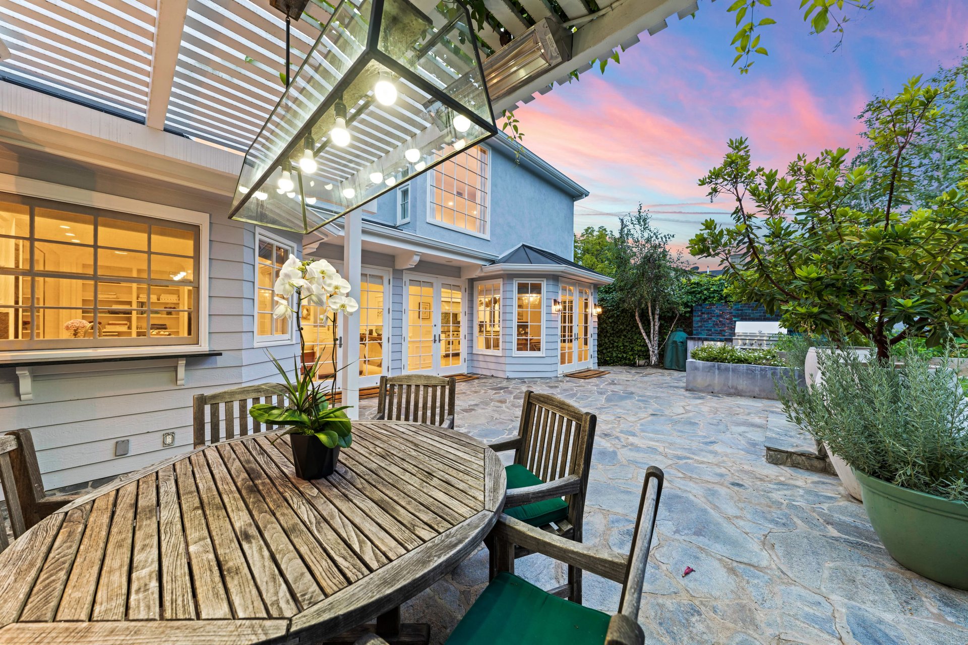 181 N Canyon View Dr, Brentwood