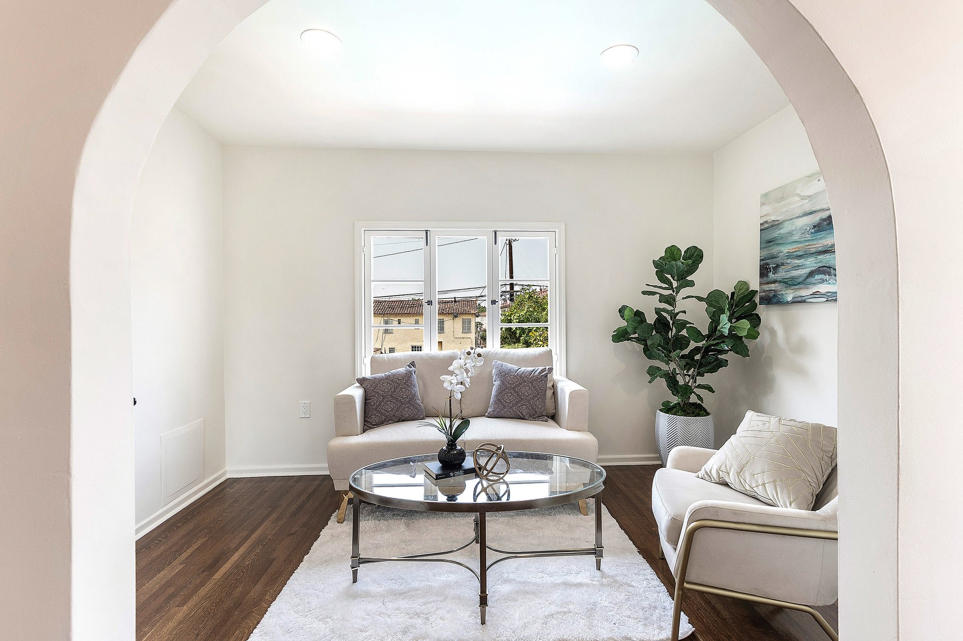 109 South Formosa Avenue