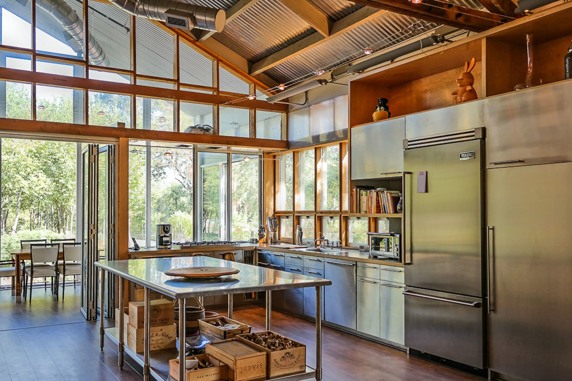 Modern Contemporary Living