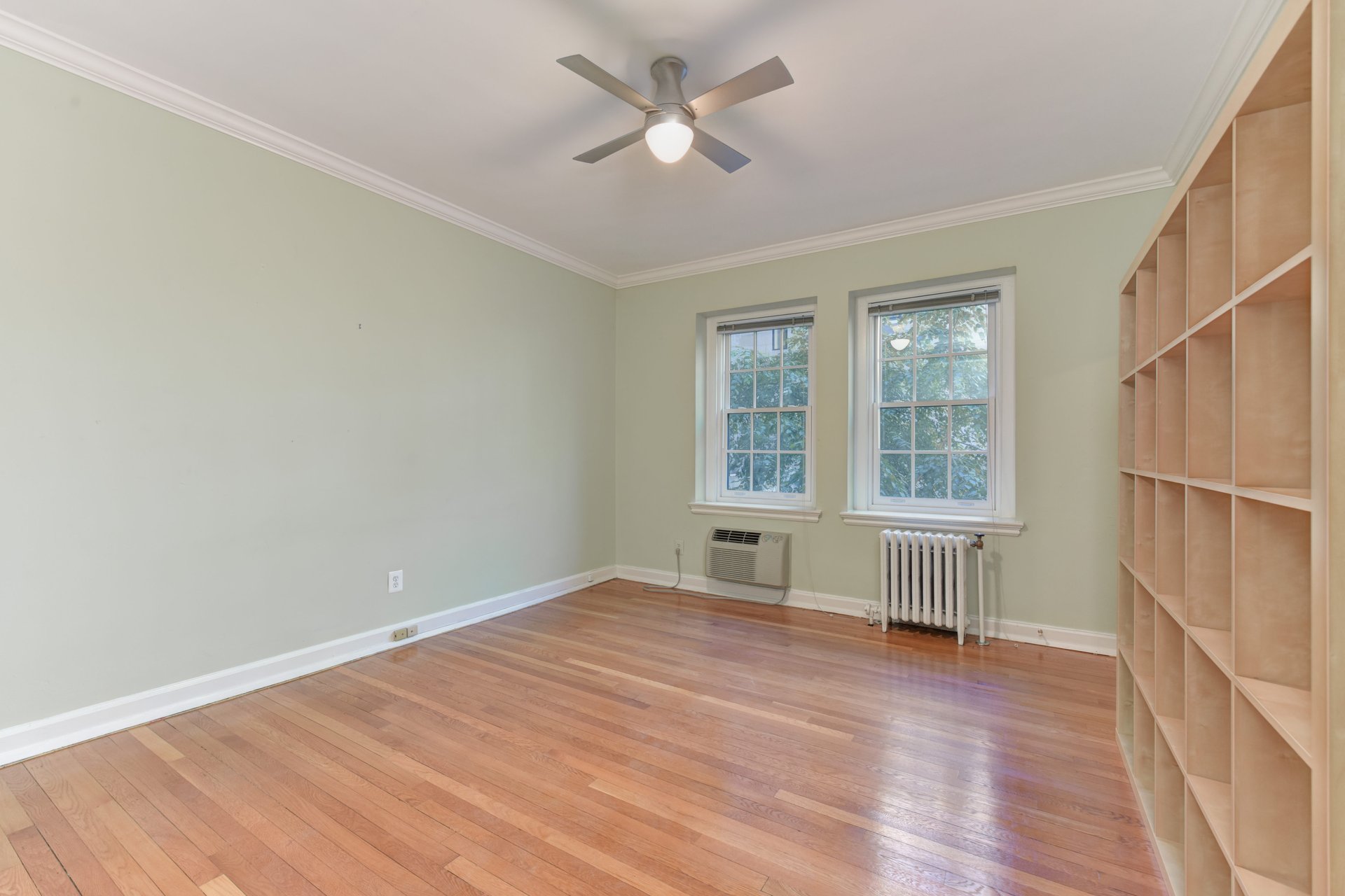 4700 Connecticut Ave NW, #206