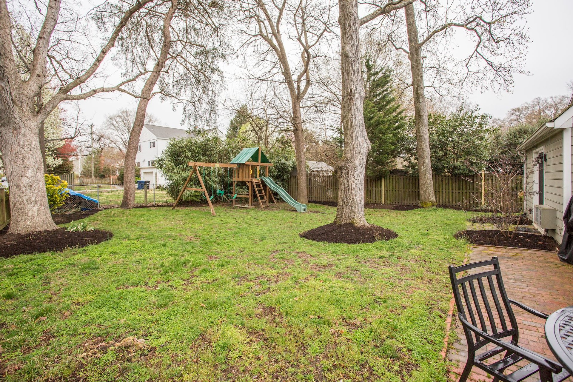 2811 Ridge Rd Dr