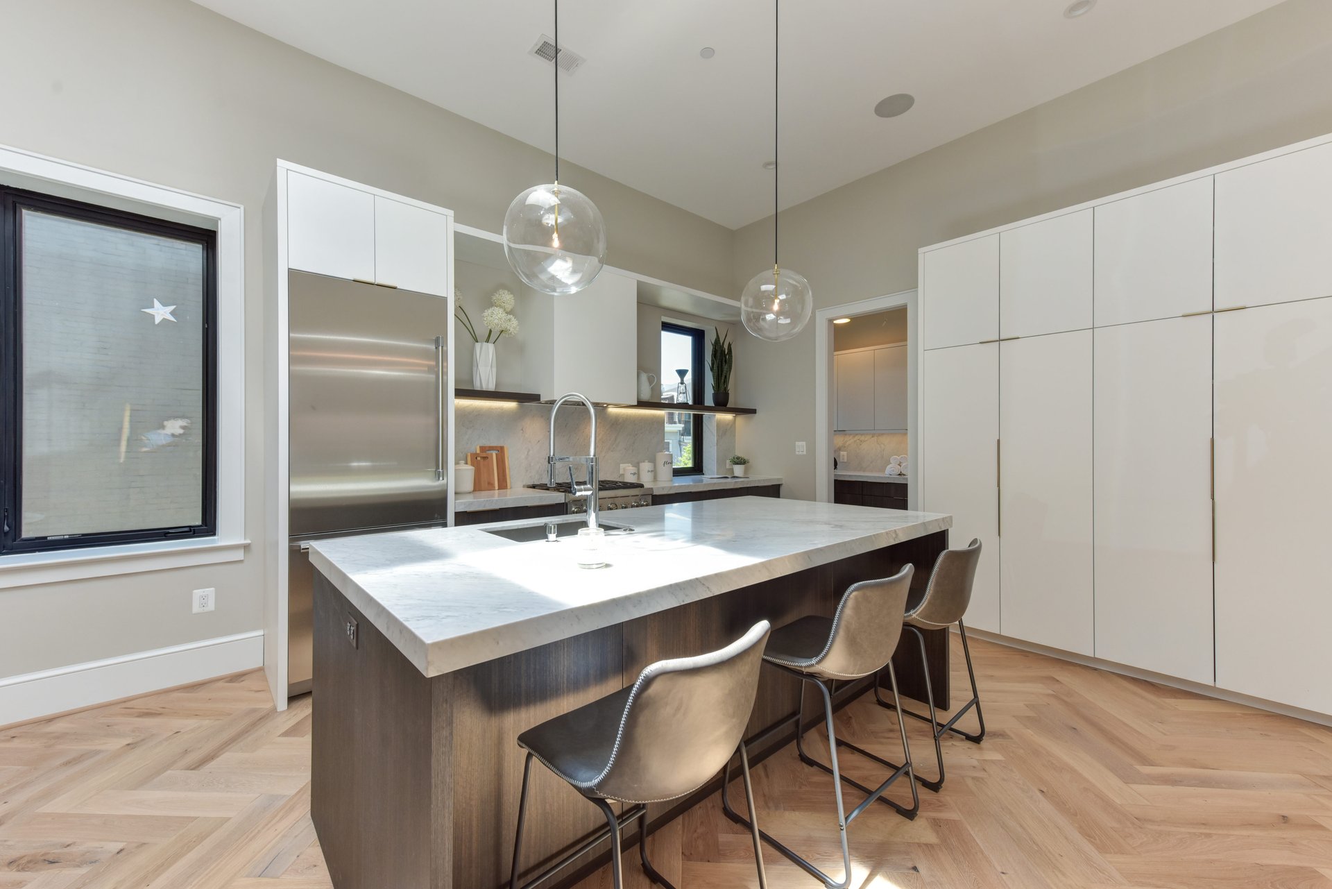 2139 N St NW, #4