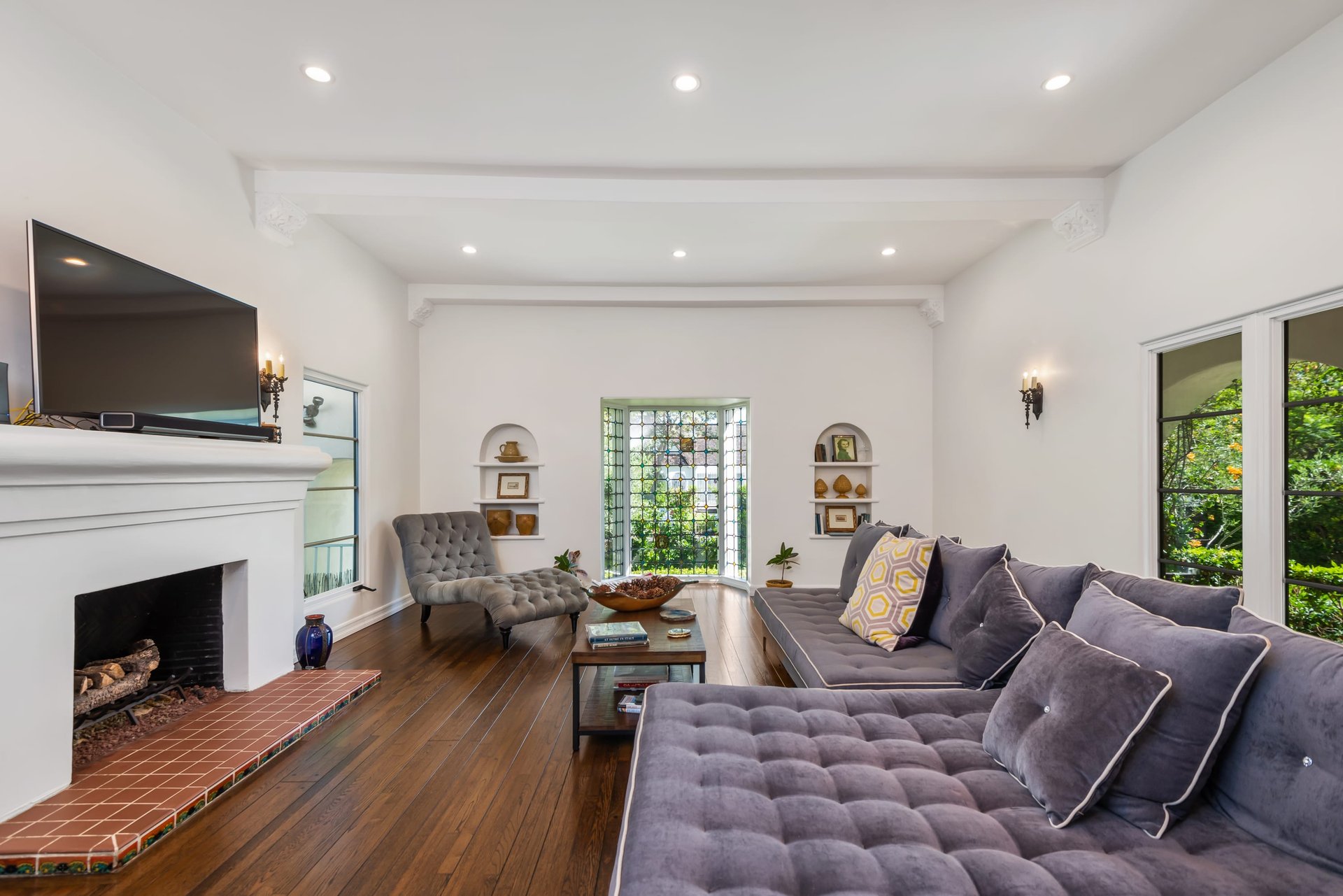 6212 Maryland Dr