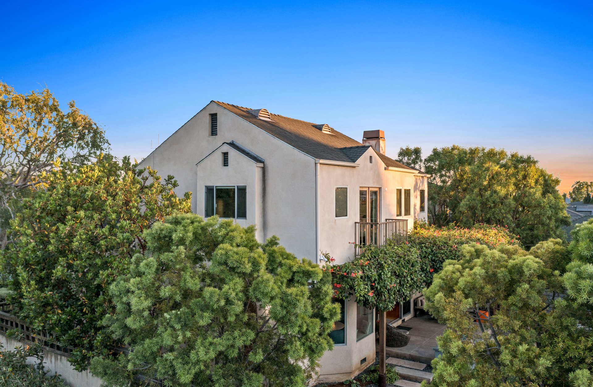 1351 Hill St, Sunset Park